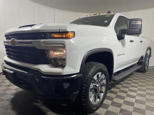 2024 Chevrolet Silverado 2500 Custom