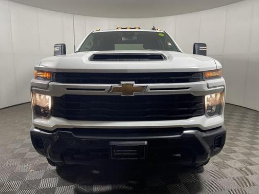 2024 Chevrolet Silverado 2500 Custom