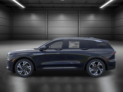 INFINITE BLACK MET CC 2026 Lincoln Nautilus Premiere