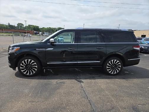 2023 Lincoln Navigator Black Label