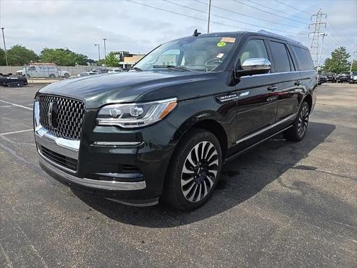 2023 Lincoln Navigator Black Label