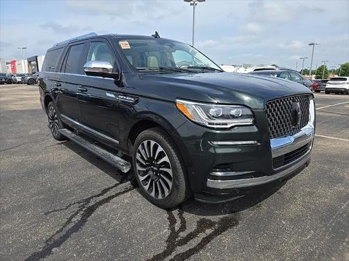 2023 Lincoln Navigator Black Label