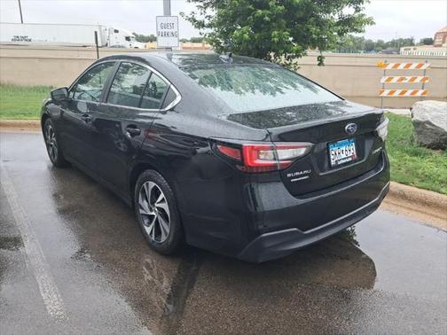2022 Subaru Legacy Base