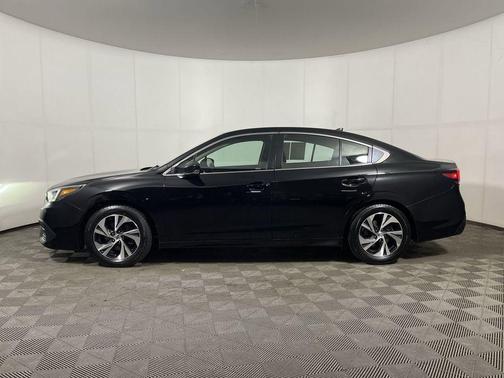 2022 Subaru Legacy Base