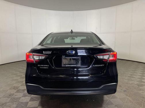 2022 Subaru Legacy Base