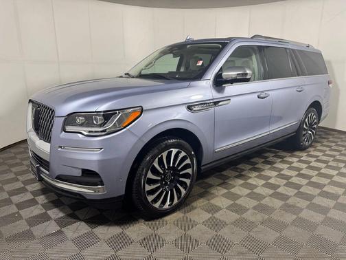 2022 Lincoln Navigator Black Label