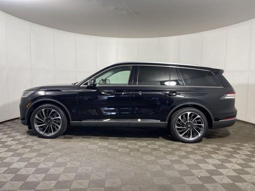 2025 Lincoln Aviator Reserve AWD