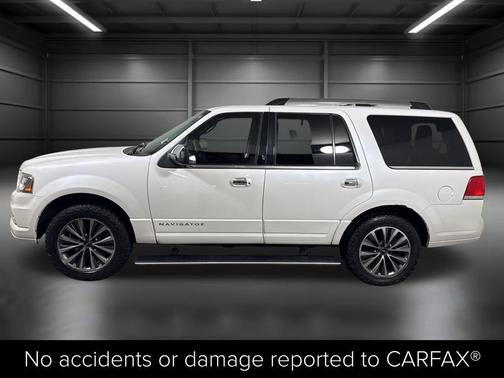 2016 Lincoln Navigator Select