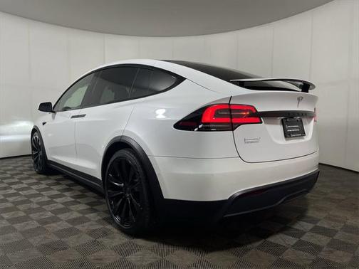2022 Tesla Model X Plaid Tri Motor All-Wheel Drive