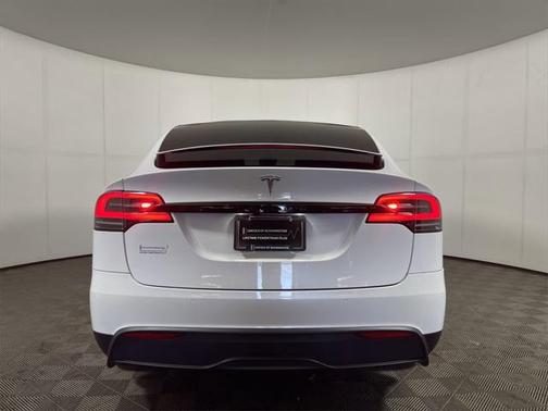 2022 Tesla Model X Plaid Tri Motor All-Wheel Drive