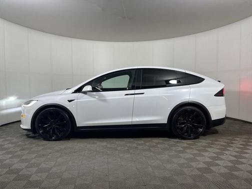 2022 Tesla Model X Plaid Tri Motor All-Wheel Drive