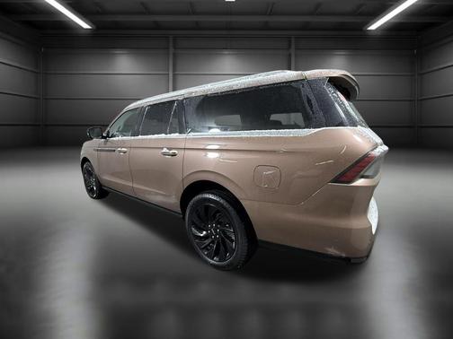 2025 Lincoln Navigator Black Label