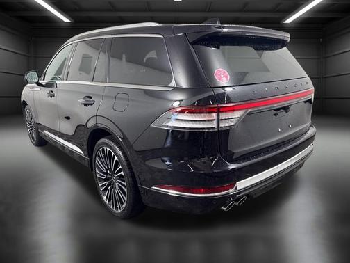 2025 Lincoln Aviator Black Label AWD