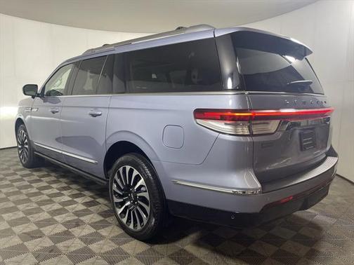 2024 Lincoln Navigator Black Label
