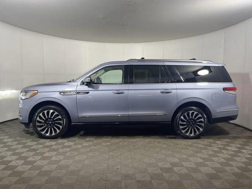 2024 Lincoln Navigator Black Label
