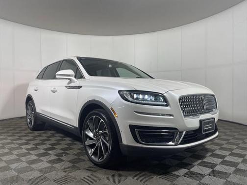 2019 Lincoln Nautilus Reserve