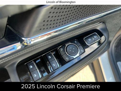 2025 Lincoln Corsair Premiere