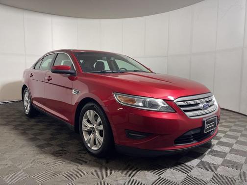 2010 Ford Taurus SEL