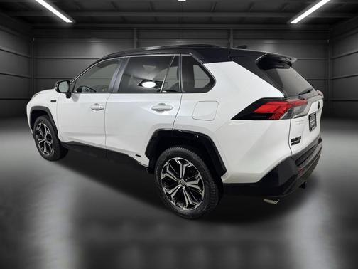 2024 Toyota RAV4 Prime XSE