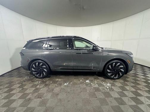 2026 Lincoln Nautilus Black Label