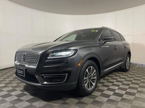 2019 Lincoln Nautilus Select