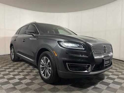2019 Lincoln Nautilus Select