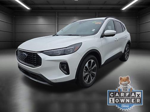 2023 Ford Escape Platinum
