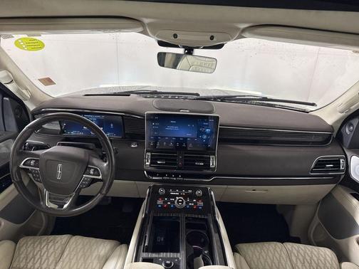 2023 Lincoln Navigator Black Label