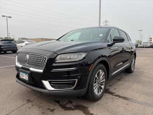 2019 Lincoln Nautilus Select