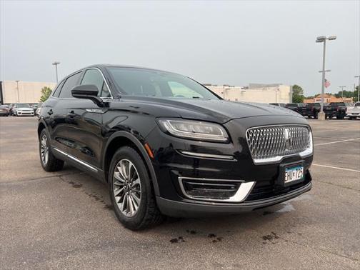 2019 Lincoln Nautilus Select