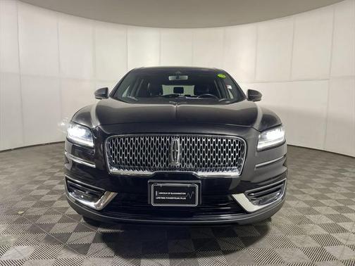 2019 Lincoln Nautilus Select