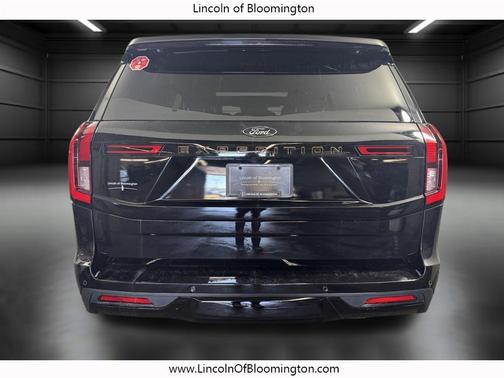 AGATE BLACK METALLIC 2025 Ford Expedition Tremor
