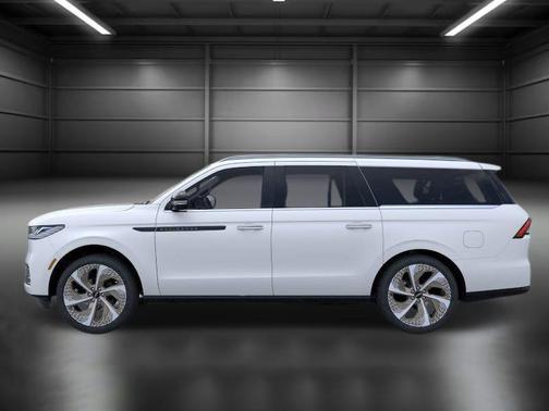 2025 Lincoln Navigator Black Label