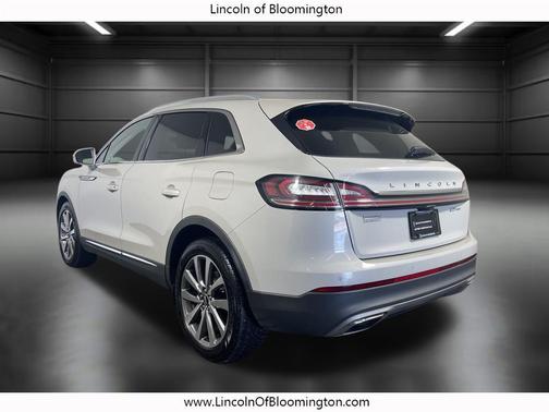 2019 Lincoln Nautilus Select