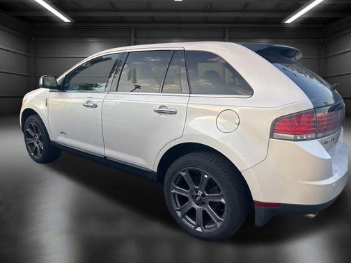 2010 Lincoln MKX Base