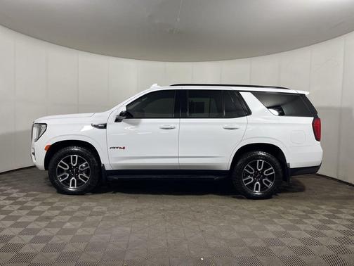 2021 GMC Yukon 4WD AT4