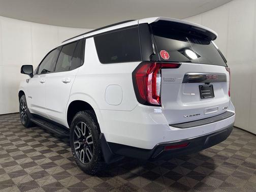 2021 GMC Yukon 4WD AT4