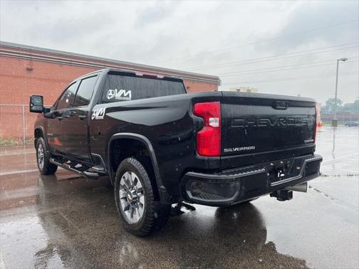 2024 Chevrolet Silverado 2500 Custom