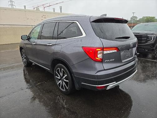 2019 Honda Pilot Touring 8-Passenger