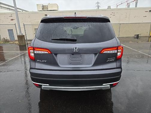 2019 Honda Pilot Touring 8-Passenger