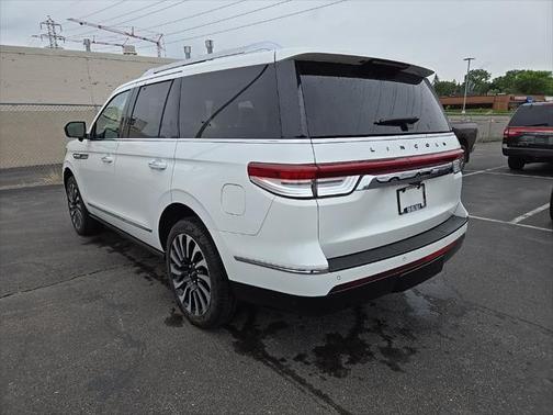 2023 Lincoln Navigator Black Label