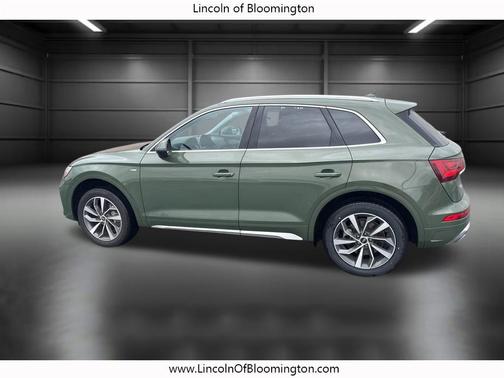 2023 Audi Q5 45 S line Premium Plus