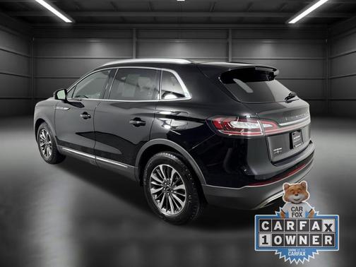 2023 Lincoln Nautilus Standard