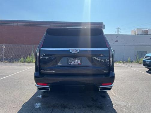 2022 Cadillac Escalade Premium Luxury