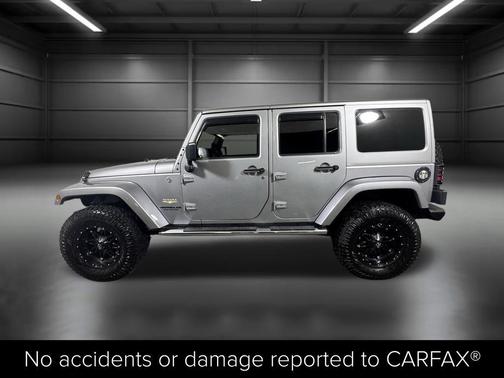 Billet Silver Metallic Clearcoat 2015 Jeep Wrangler Unlimited Sahara
