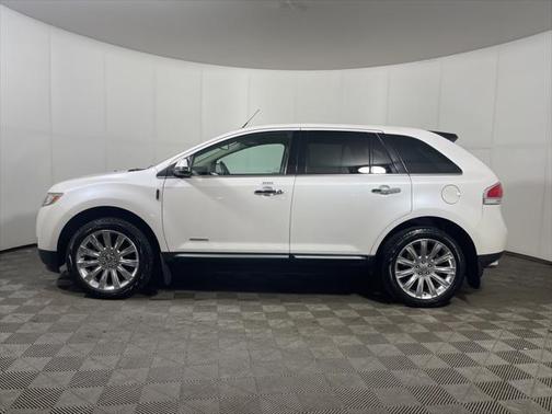 2013 Lincoln MKX Base