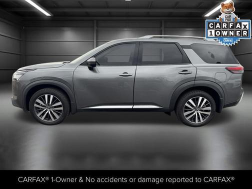 2022 Nissan Pathfinder Platinum 4WD