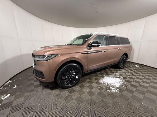 SUNRISE COPPER METALLIC PC 2025 Lincoln Navigator Black Label