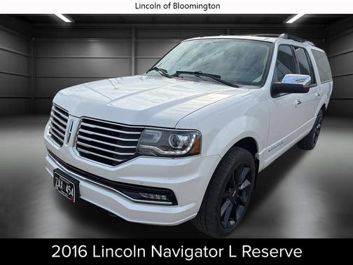 White 2016 Lincoln Navigator L Reserve