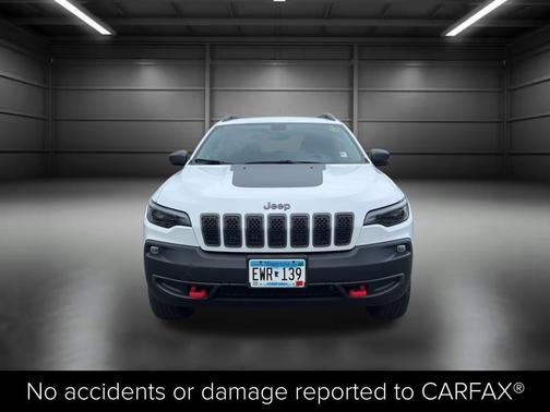 2020 Jeep Cherokee Trailhawk